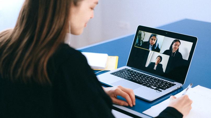 Videoconferenze: 4 segnali non verbali da tenere d’occhio       